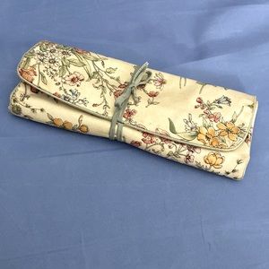 Jewelry Roll, Travel Jewelry and Accessories Storage and Organizer